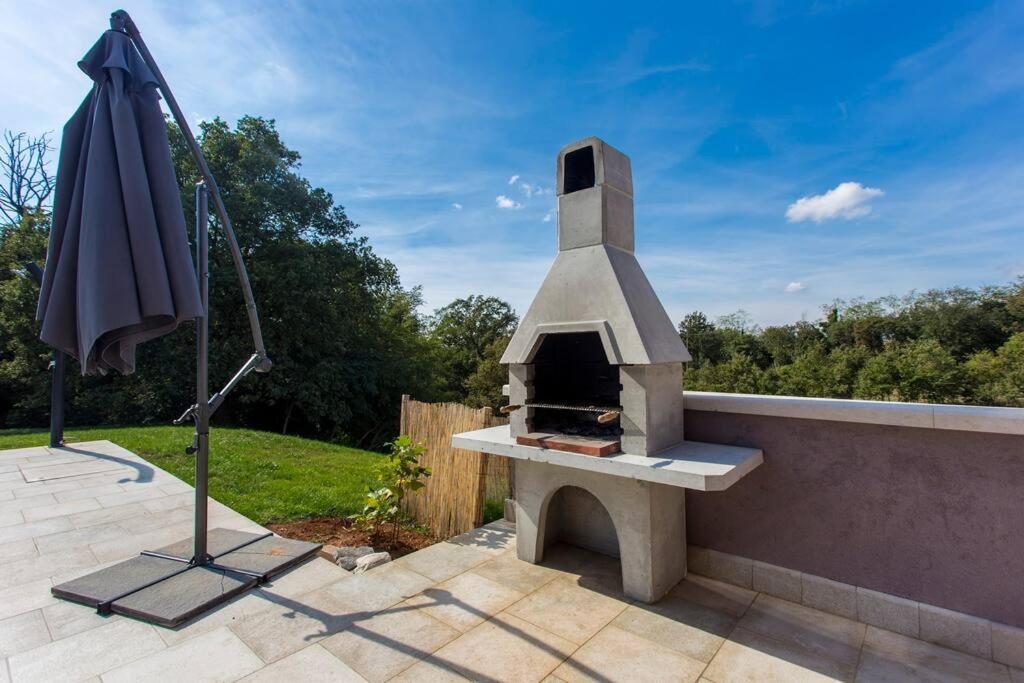 Modern House With Private Pool Villa Žminj Exteriör bild